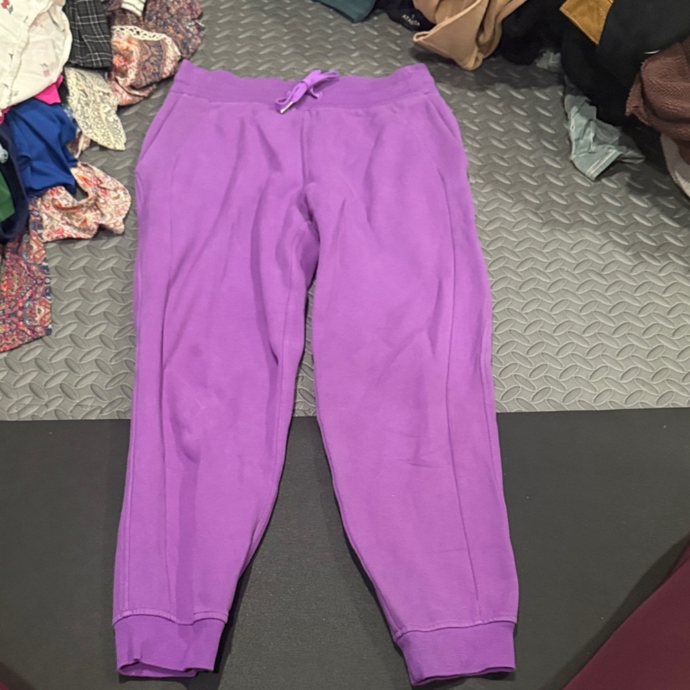 lululemon athletica Purple scuba jogger